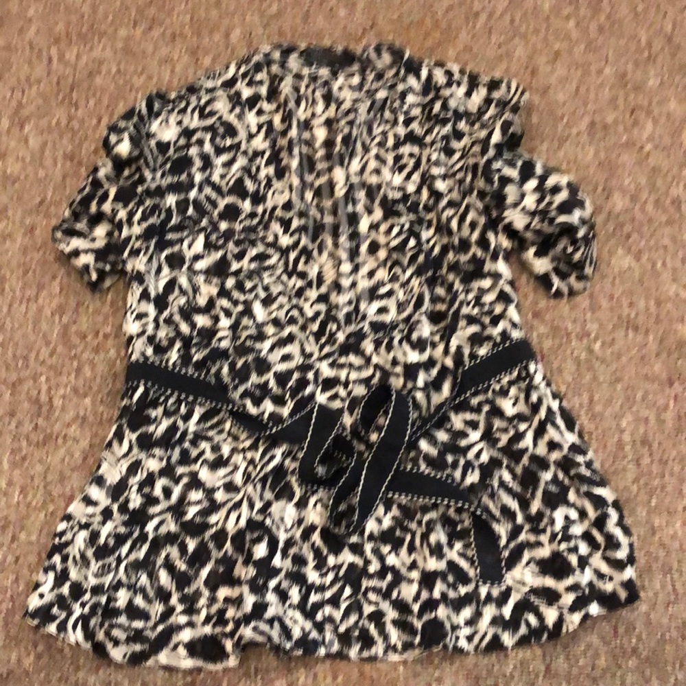 BCBG MaxAzria Black & White Women’s XS Silk Blouse